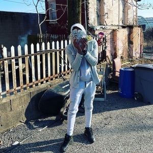 Meet your Posher, Huncho